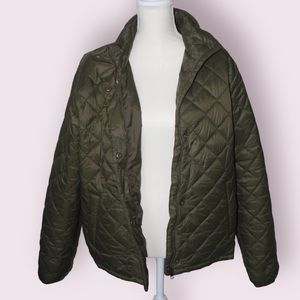 Old navy womens tall size M camo green puffer style jacket